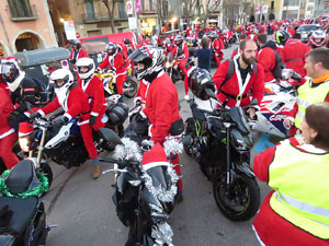 Nadal 2019. Papanoelada motera pels carrers de la ciutat