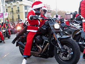 Nadal 2019. Papanoelada motera pels carrers de la ciutat