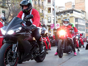 Nadal 2019. Papanoelada motera pels carrers de la ciutat