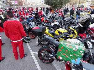 Nadal 2019. Papanoelada motera pels carrers de la ciutat