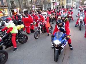 Nadal 2019. Papanoelada motera pels carrers de la ciutat
