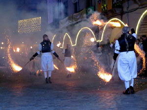 La Cavalcada de Reis 2020. Arribada del seguici a la pla&ccedil;a del Vi
