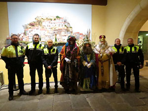 La Cavalcada de Reis 2020. Arribada del seguici a la pla&ccedil;a del Vi