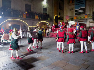 La Cavalcada de Reis 2020. Arribada del seguici a la pla&ccedil;a del Vi