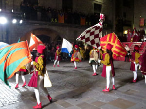 La Cavalcada de Reis 2020. Arribada del seguici a la pla&ccedil;a del Vi