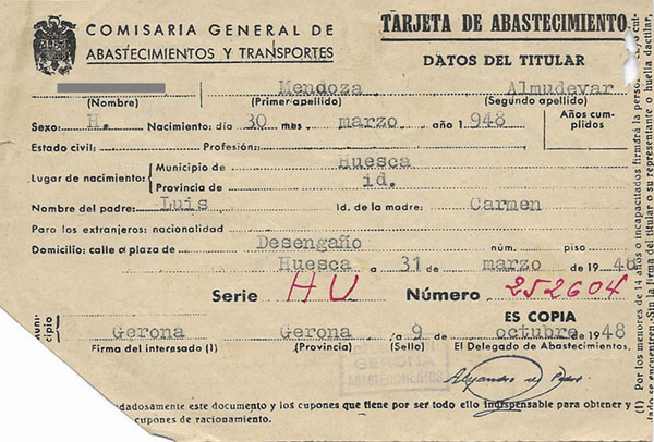 'Tarjeta de Abastecimiento' emesa per la Comisaria General de Abastecimientos y Transportes. 1948