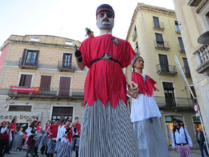 Carnestoltes 2020 a Girona. Disfresses i cercavila pels carrers del Barri Vell