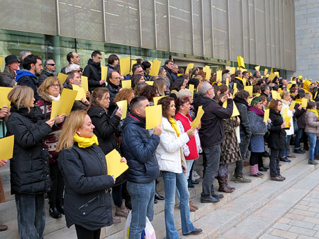 Concentraci&oacute; per la llibertat dels presos pol&iacute;tics davant la seu de la Generalitat