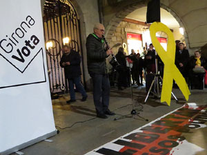 Concentraci&oacute; a la pla&ccedil;a del Vi per la independ&egrave;ncia i la llibertat dels presos pol&iacute;tics