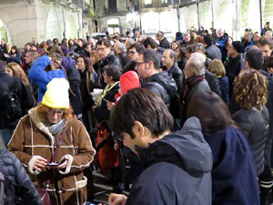 Concentraci&oacute; a la pla&ccedil;a del Vi per la independ&egrave;ncia i la llibertat dels presos pol&iacute;tics