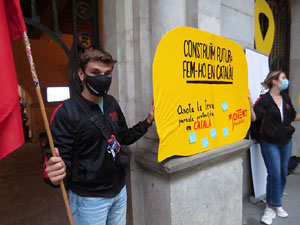 Concentraci&oacute; a la pla&ccedil;a del Vi per la independ&egrave;ncia i la llibertat dels presos pol&iacute;tics