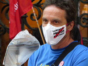 Concentraci&oacute; a la pla&ccedil;a del Vi per la independ&egrave;ncia i la llibertat dels presos pol&iacute;tics