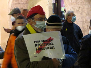 Concentraci&oacute; a la pla&ccedil;a del Vi per la independ&egrave;ncia i la llibertat dels presos pol&iacute;tics