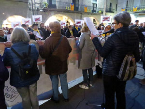 Concentraci&oacute; a la pla&ccedil;a del Vi per la independ&egrave;ncia i la llibertat dels presos pol&iacute;tics