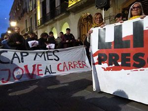Concentraci&oacute; a la pla&ccedil;a del Vi per la independ&egrave;ncia i la llibertat dels presos pol&iacute;tics