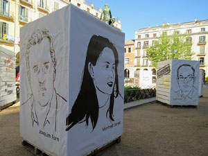 Tòtems per la Dignitat a la plaça de la Independència