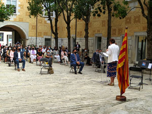 Diada Nacional 2020. Acte institucional al Pati de les Magn&ograve;lies, amb parlaments de Marta Madrenas, Miquel Noguer i Pere Vila