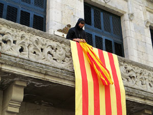Diada Nacional 2020. Concentraci&oacute; a la pla&ccedil;a del Vi, lectura del manifest i cant de Els Segadors