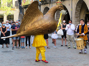 La Flama del Canig&oacute; 2020 a la pla&ccedil;a del Vi