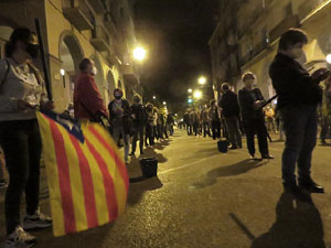 Concentraci&oacute; i encesa de torxes en commemoraci&oacute; del l'1-O del 2017