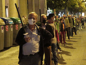 Concentraci&oacute; i encesa de torxes en commemoraci&oacute; del l'1-O del 2017