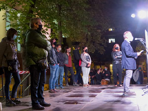 Concentraci&oacute; i encesa de torxes en commemoraci&oacute; del l'1-O del 2017