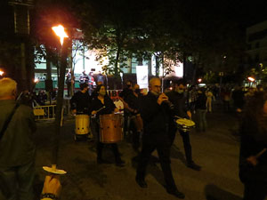 Concentraci&oacute; i encesa de torxes en commemoraci&oacute; del l'1-O del 2017