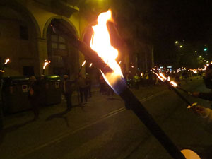 Concentraci&oacute; i encesa de torxes en commemoraci&oacute; del l'1-O del 2017