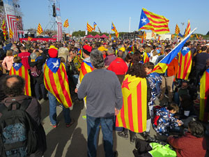 Acte del Consell per la República Catalana a Perpinyà amb el President Carles Puigdemont i els consellers Clara Ponsatí i Toni Comín