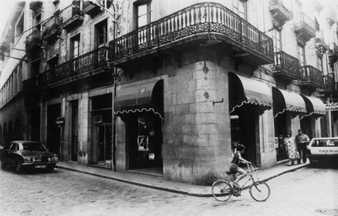 Cantonada de la plaça de l'Oli amb el carrer Ciutadans. 1979-1982