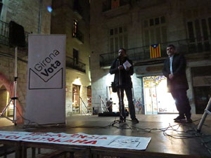 Concentraci&oacute; a la pla&ccedil;a del Vi per la independ&egrave;ncia i la llibertat dels presos pol&iacute;tics