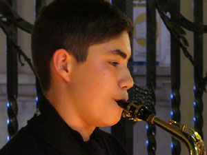 Concentraci&oacute; 'Escola en catal&agrave;' a la pla&ccedil;a del Vi