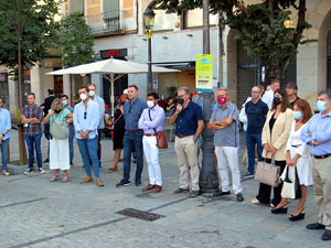 Diada Nacional 2021. Homenatge floral a Carles Rahola a la Rambla de la Llibertat