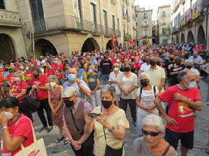 Diada Nacional 2021. Concentraci&oacute; a la pla&ccedil;a del Vi, lectura del manifest i cant de Els Segadors