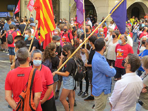 Diada Nacional 2021. Concentraci&oacute; a la pla&ccedil;a del Vi, lectura del manifest i cant de Els Segadors