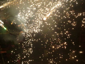 Fires de Sant Narc&iacute;s 2021. Espectacle pirot&egrave;cnic amb els Trons de l'Onyar