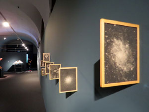 Exposicions i instal&middot;lacions a la planta baixa de la Casa de Cultura