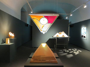 Exposicions i instal&middot;lacions a la planta baixa de la Casa de Cultura