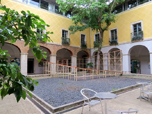 Exposicions, instal&middot;lacions i performances al Centre Cultural la Merc&egrave;