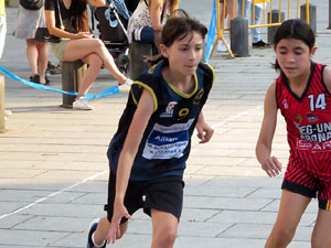 IX Jornada de l'Esport Femen&iacute; 2021 a la pla&ccedil;a Salvador Espriu i la de Francesc Calvet i Rubalcaba