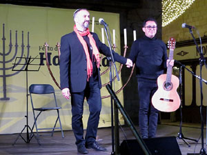 Nadal 2021. Encesa de les llums de Hanukk&agrave; a la pla&ccedil;a del Vi