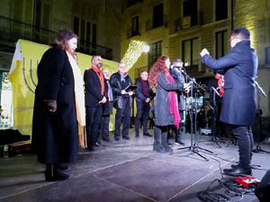 Nadal 2021. Encesa de les llums de Hanukk&agrave; a la pla&ccedil;a del Vi