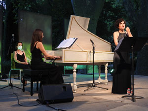 Festival Notes al parc 2021. Laia Frigol&eacute; i Eva del Campo