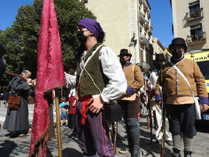XIII Festa Reviu els Setges Napole&ograve;nics de Girona. Desfilada pels carrers de Girona
