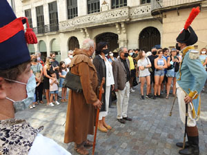 XIII Festa Reviu els Setges Napole&ograve;nics de Girona. Desfilada pels carrers de Girona