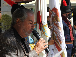 XIII Festa Reviu els Setges Napole&ograve;nics de Girona. Desfilada pels carrers de Girona