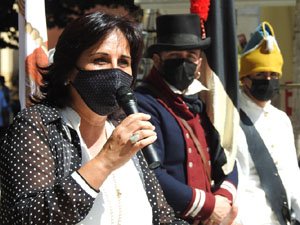 XIII Festa Reviu els Setges Napole&ograve;nics de Girona. Desfilada pels carrers de Girona