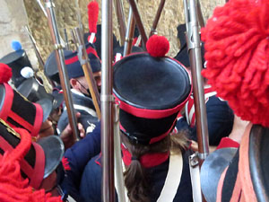 XIII Festa Reviu els Setges Napole&ograve;nics de Girona. Desfilada pels carrers de Girona