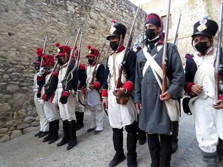 XIII Festa Reviu els Setges Napole&ograve;nics de Girona. Combats al carrer de Pere de Rocabert&iacute;