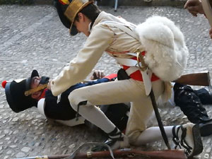 XIII Festa Reviu els Setges Napole&ograve;nics de Girona. Desfilada pels carrers de Girona
